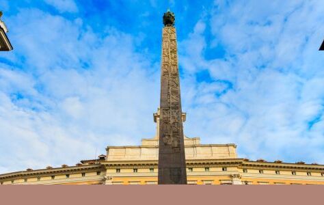Obelisco di Piazza Montecitorio